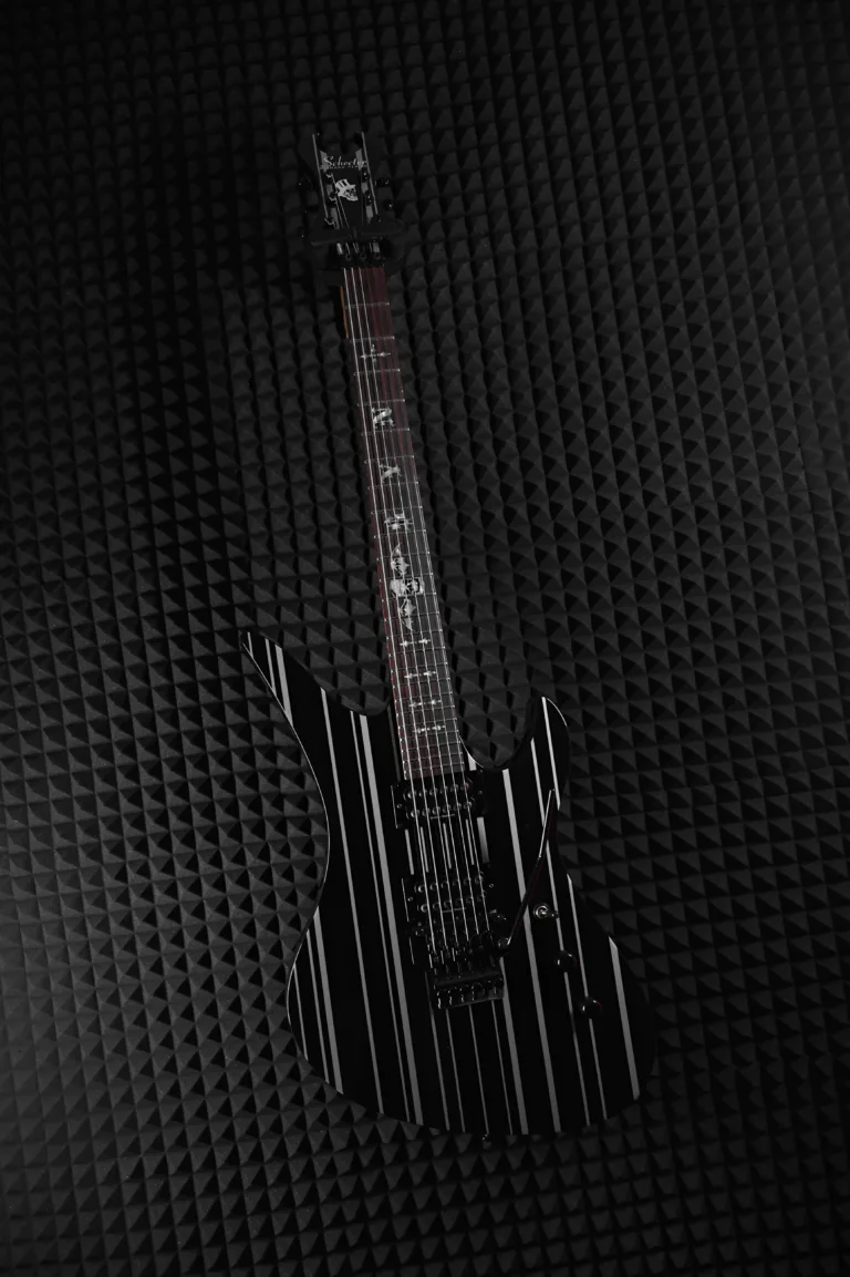 Schecter Synyster Gates Standard – pełna reanimacja